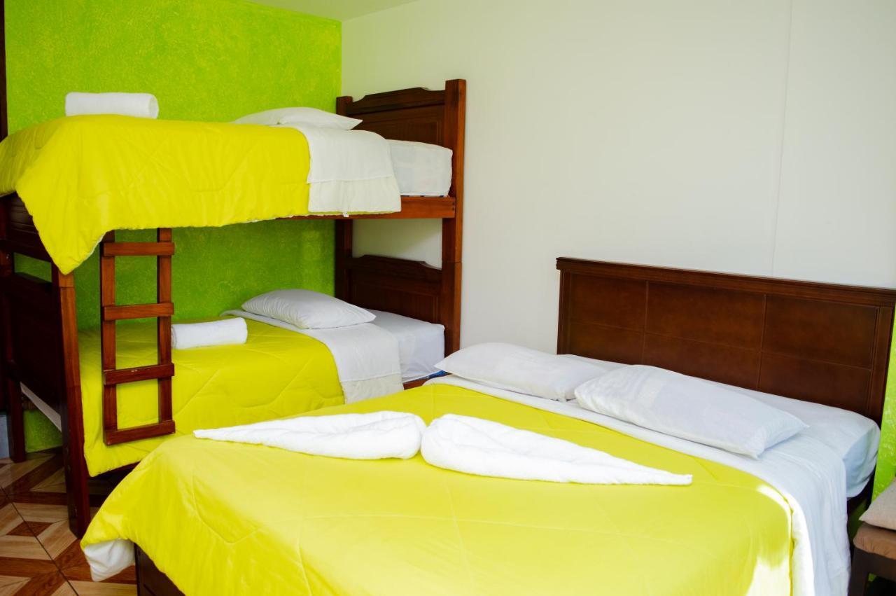 Residencial Amaru Hotel Baños Екстериор снимка