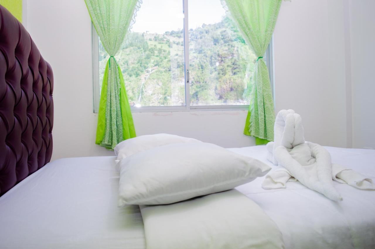 Residencial Amaru Hotel Baños Екстериор снимка