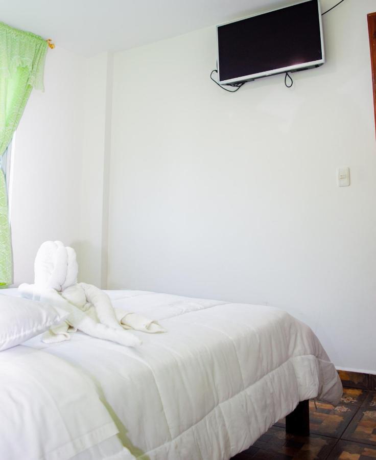 Residencial Amaru Hotel Baños Екстериор снимка